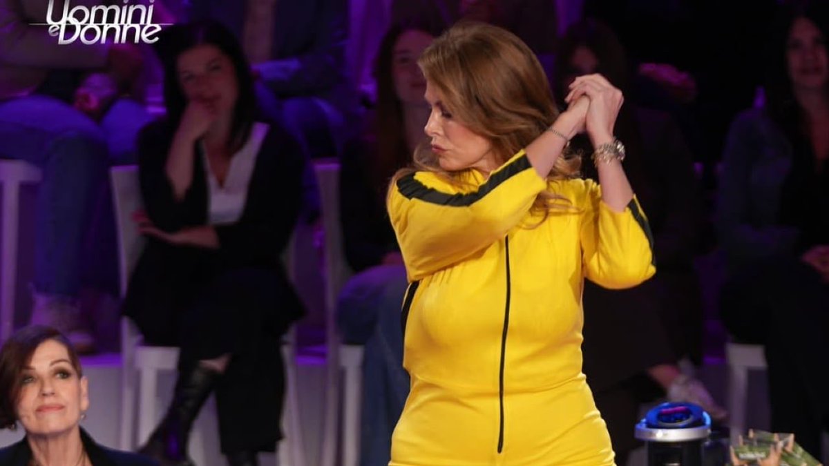 shar0nna's tweet photo. lo dalla parte di questa Regina sempre e per sempre 😜✨🫶🏼
#uominiedonne https://t.co/jlsWPkbdhX