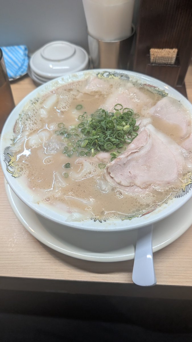ace_no24's tweet photo. 最近のラーメン https://t.co/Inrsn22jhn