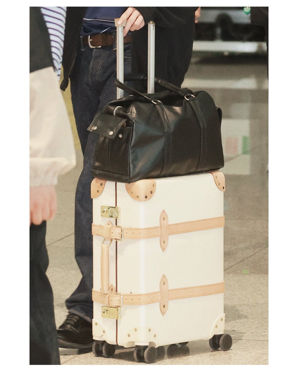 honipun's tweet photo. 260529 ICN

#ASAHI #아사히 #朝光 #アサヒ
#TREASURE  #트레저 https://t.co/KNP9nelUh1