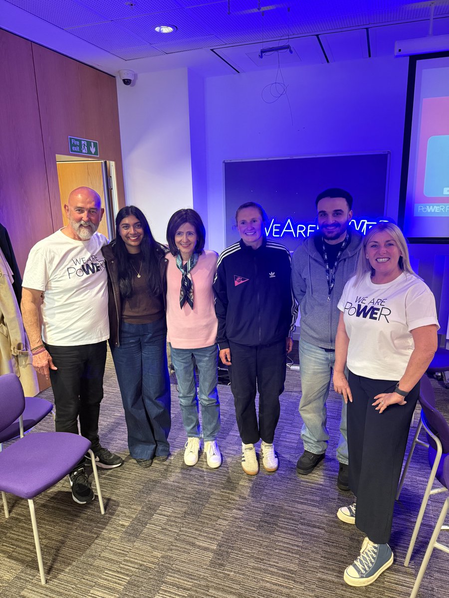 PUCollective's tweet photo. Why should you get involved in PoWEr Pack?🤔

Too many young people leave education without the real workplace experience, skills, or confidence they need to move into work 

Find out how you can get involved here: https://t.co/p5IL27L6DN

#WeArePoWEr #EarlyTalent #TalentPipeline https://t.co/ncbvH2fIIM