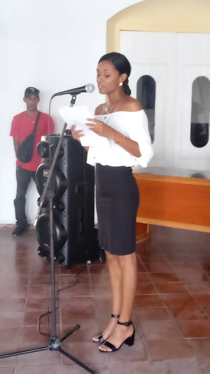 yeilin_leon's tweet photo. En el memorial Vicente García, de #LasTunas, se inaugura esta mañana la Fiesta de Raíces y Tradiciones, que se extenderá hasta el domingo. Se trata del evento más importante que organiza la filial provincial de la Fundación Nicolás Guillén. #CubaEsCultura https://t.co/tktPYlvkOs