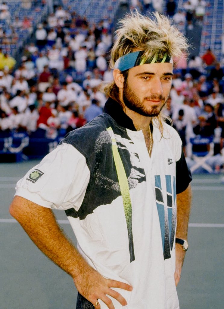 luusssso's tweet photo. Back in the day Andre Agassi was getting those tennis fits OFF https://t.co/JfVK6oYH3p