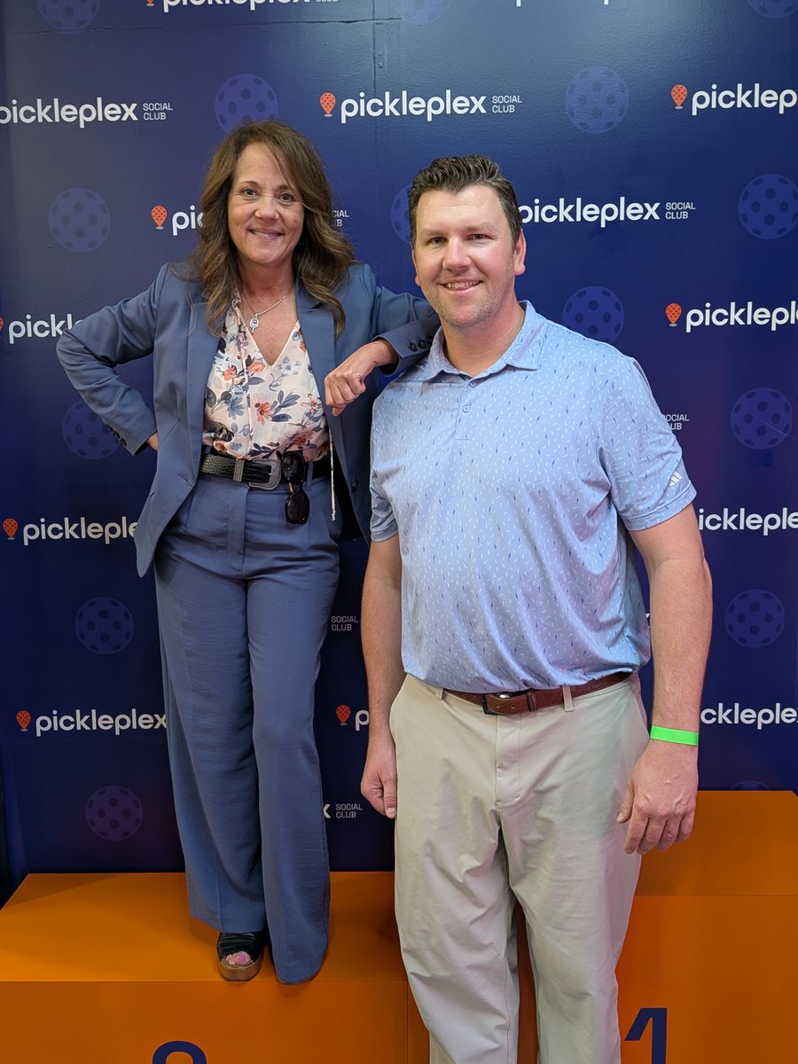 WERCofC's tweet photo. What a fantastic night at @WERCofC's After Business at the Pickleplex! 🏓

A huge thank you to Gina for creating such a fun, energetic atmosphere, as well as our amazing vendor booths and hospitality sponsor, Flynn.

 A perfect mix of business and fun for any skill level! https://t.co/zACVkqRcN0
