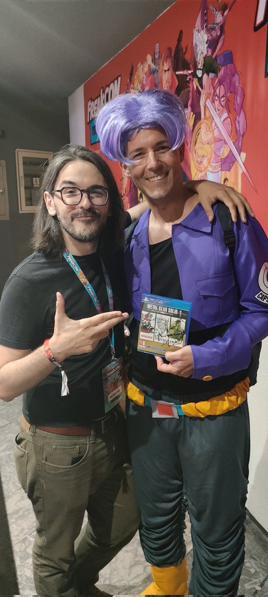 franjp89's tweet photo. Muchas gracias a Alfonso Vallés, voz de Solid Snake en castellano y a @mgscastellano por compartir vuestro tiempo con nosotros.
#freakcon #metalgear #solidsnake https://t.co/gcmHj5foLF