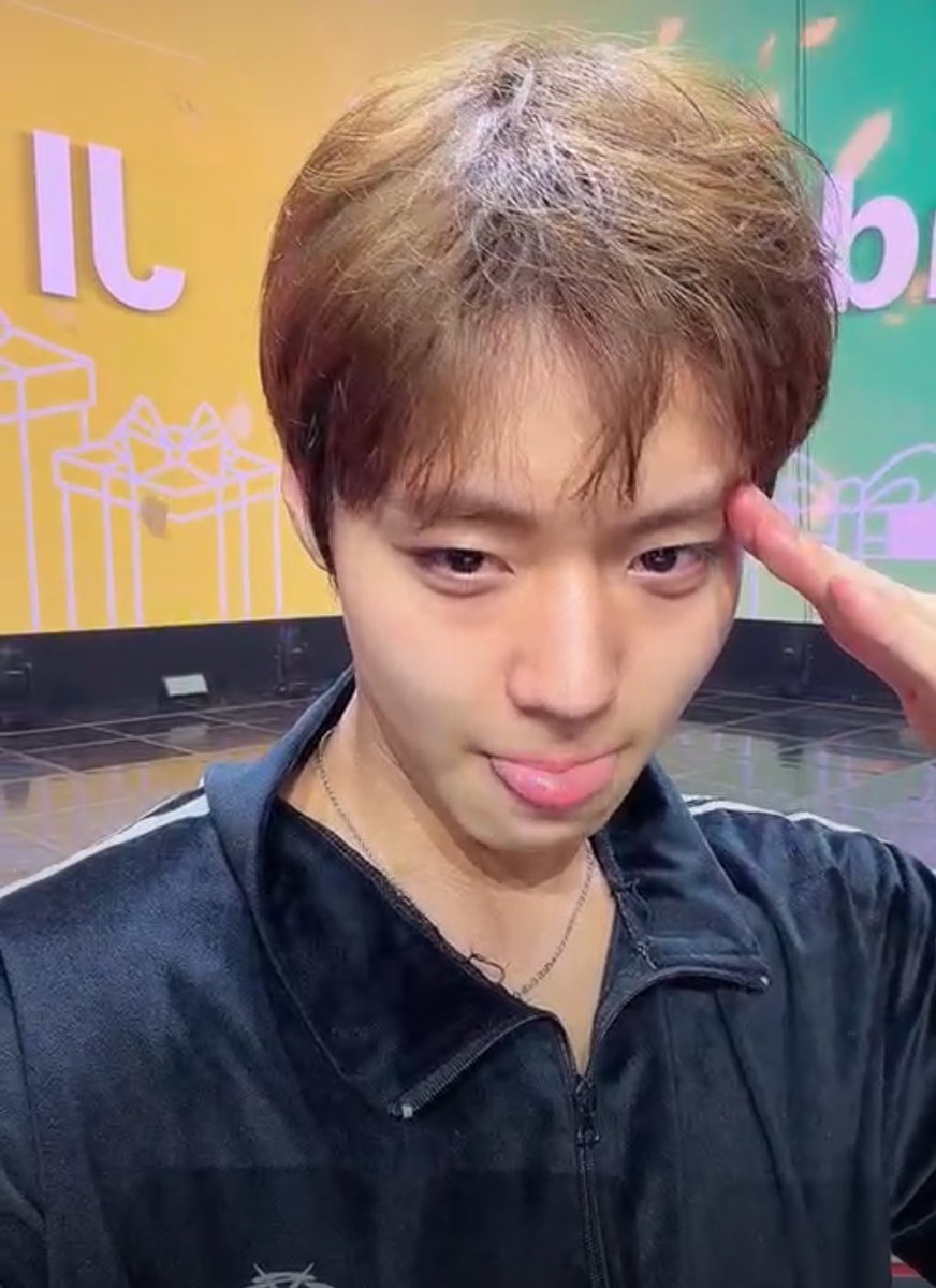 랑이 tweet media