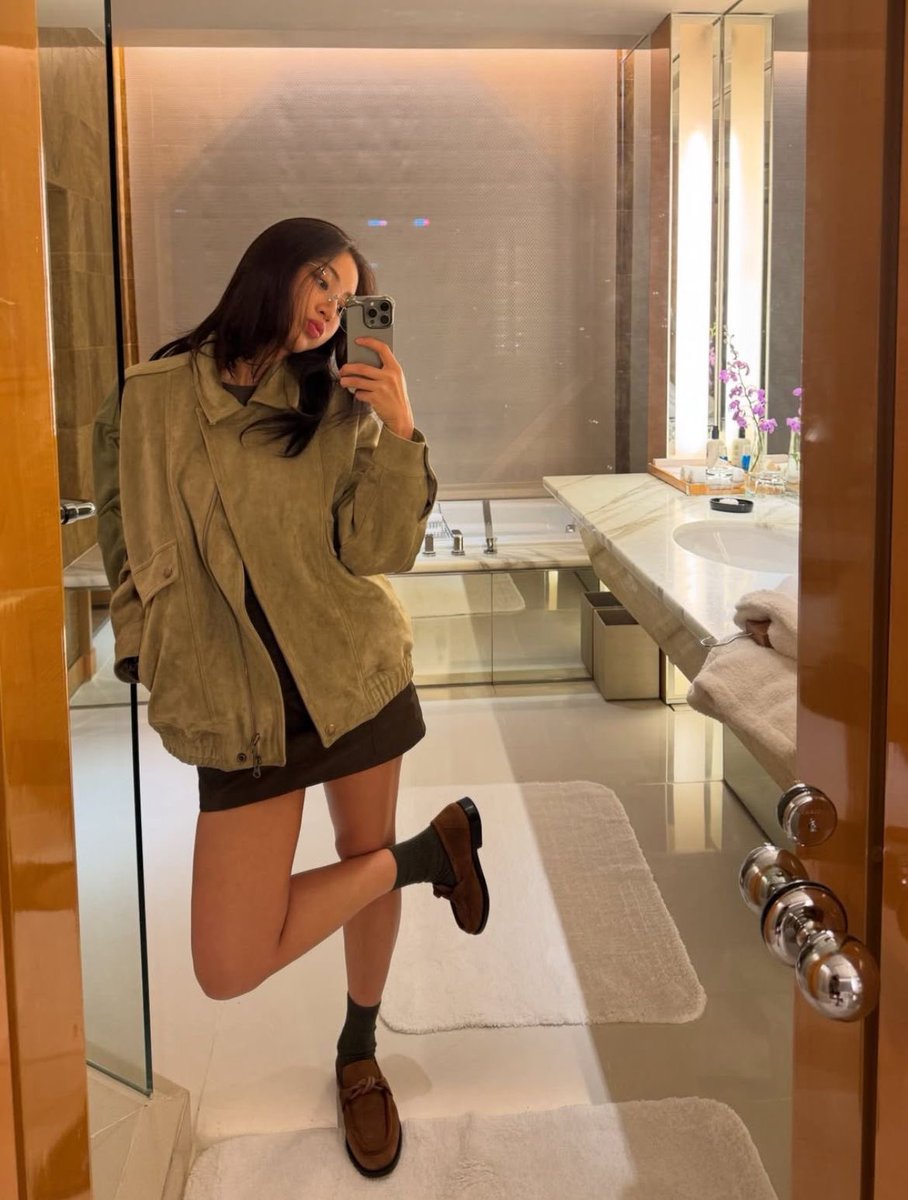 sovfereign's tweet photo. @shinsations ajak dong https://t.co/CLG7phtQf7