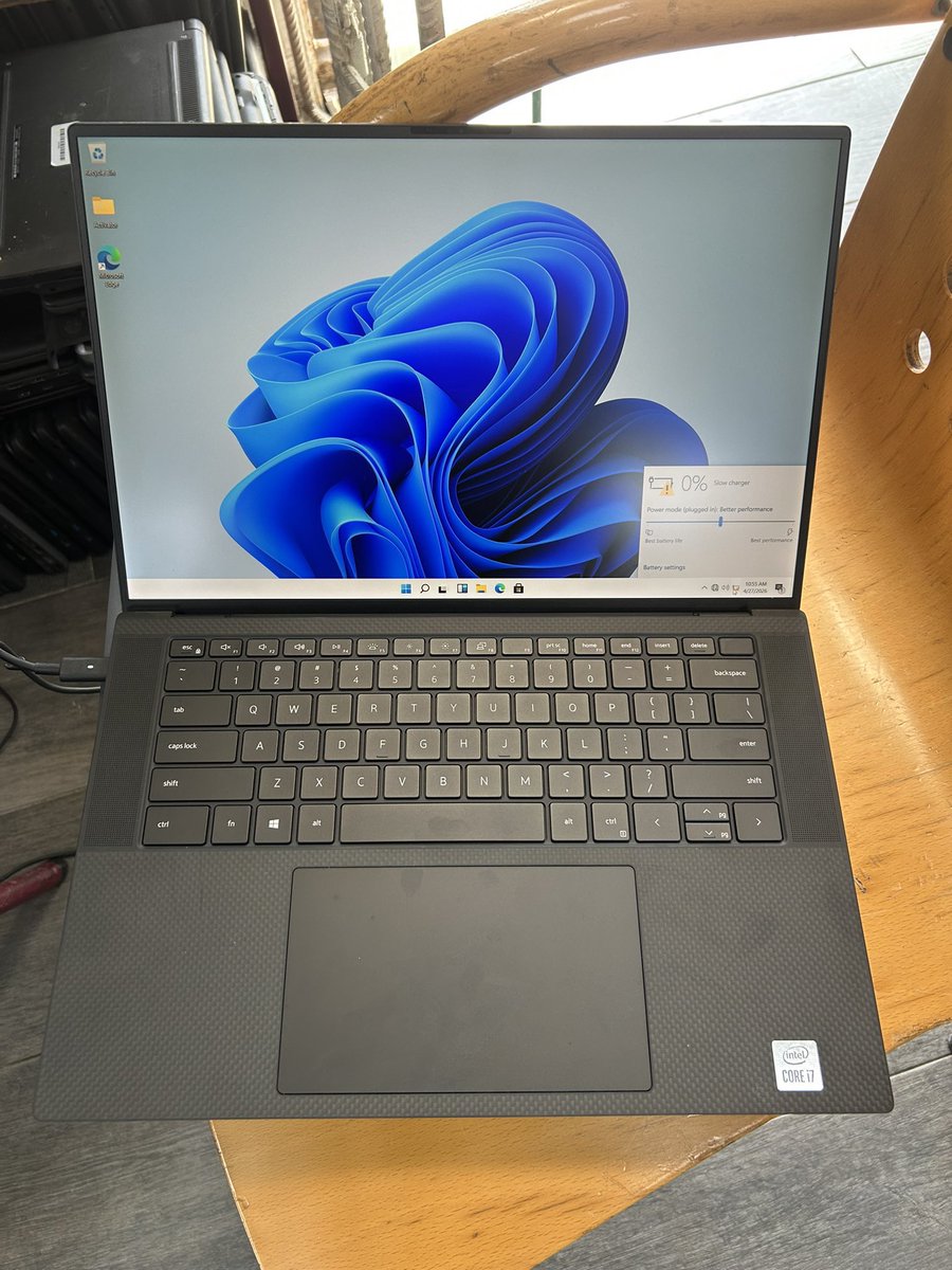 Val_Gadget's tweet photo. Dell Precision 5550 — a true powerhouse designed for professionals who work with demanding applications. 

From 3D modeling to high-resolution editing, this workstation handles it all effortlessly.

• 15.6” Display
• Intel Core i7 10th Gen
• 32GB RAM | 512GB SSD
• 4GB NVIDIA Quadro T1000 Graphics

1,070,000