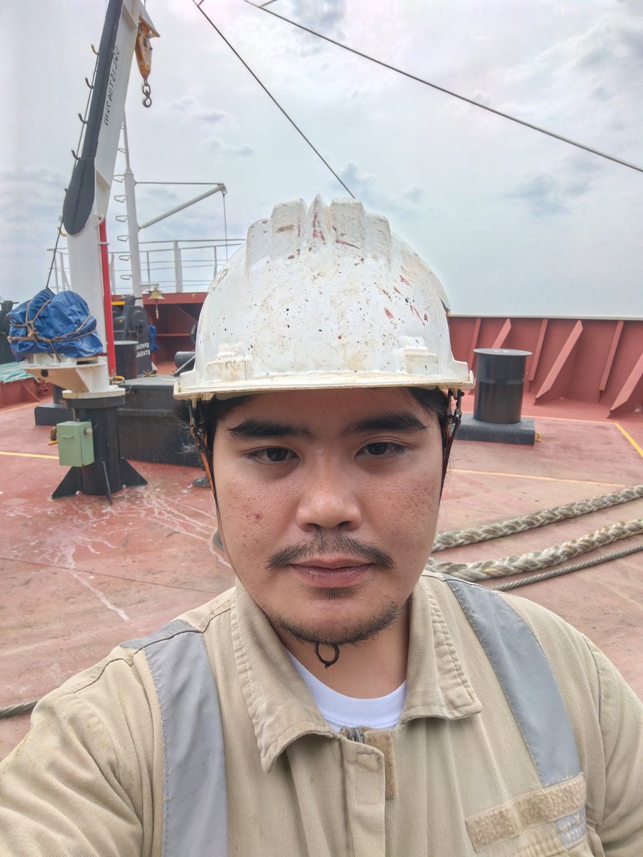 K4Kayl's tweet photo. Standby forward for anchor vera. Hagoa aning Rotterdam 😂 https://t.co/phoaCLZHzK