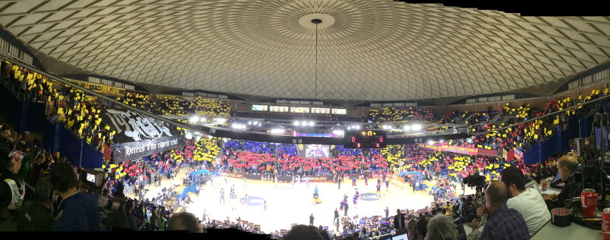 SAISO1's tweet photo. Oscar Orellana es un gran entrenador  absolutamente capacitado para llevar el @FCBbasket . https://t.co/DZSjhZULzq