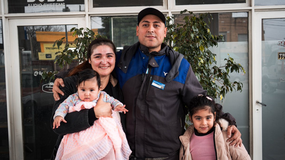 SinPeCor's tweet photo. ¡NOS PONEMOS LA 10! 🇦🇷

En época mundialista, festejamos un verdadero golazo: ¡entregamos la décima vivienda del convenio con Coop. Horizonte! 🏡

Un nuevo compañero afiliado y su familia están más cerca de cumplir el sueño de la casa propia 🩵

#yosirvo #vivienda #sinpecor https://t.co/A9zyQ0NoPi