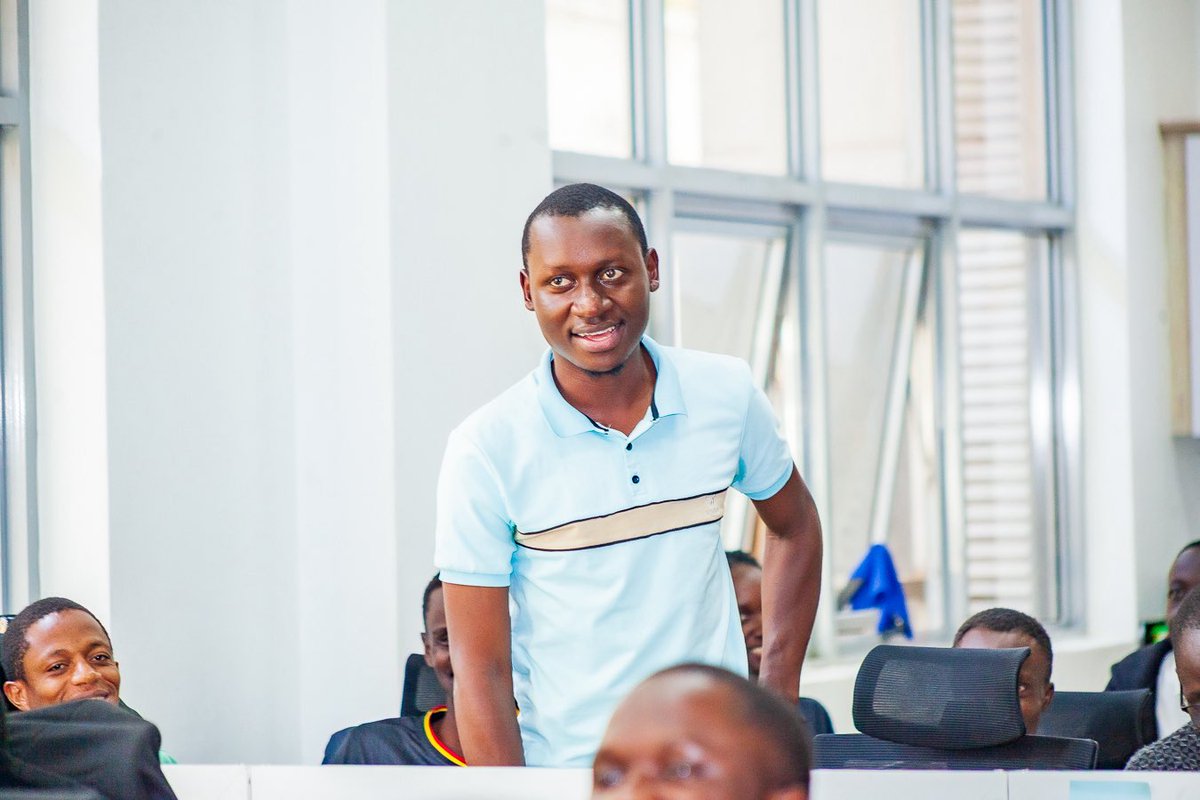 emtechuga's tweet photo. Key takeaway from the second session: understanding and adapting to different personality styles (Red, Yellow, Green and Blue) is improving how communication is happening under pressure.

When differences are being recognized and respected, teamwork is becoming clearer, feedback is becoming more constructive, and collaboration is becoming more intentional. 

#EMTechnologyHouseUganda #BookClubSession #ProfessionalGrowth