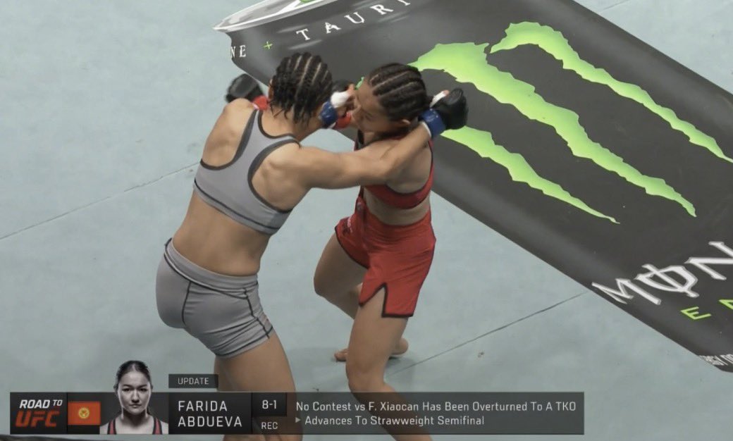 JT_Lines's tweet photo. Betonline IMMEDIATELY took away my winning bet on Taco Padilla as soon as they changed the outcome to a draw ✍️ 

Watch it happen in Real Time 🎥 

My $366 win turned to $146 

Have to assume a changed card will have the same effect for this fight as well if same rules apply 

@BetOnline_ag @DaveMasonBOL 

We have great faith in the team at BOL 🙏