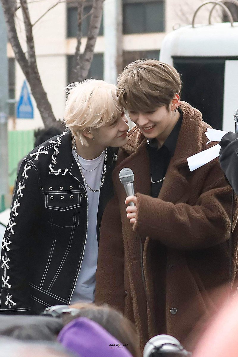 hourly minchan tweet media