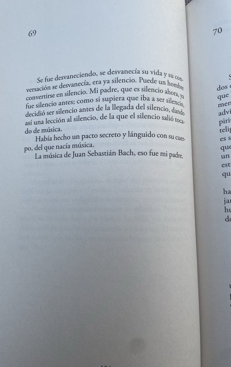 Aljo_Perme's tweet photo. Toda la salsa en una canción de Adolescent’s Orquesta. Seguro eso será mi padre cuando se vuelva silencio. https://t.co/IMUYYT9xkp