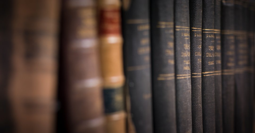 UniversityofLaw's tweet photo. From July 2026 the “NextGen” Bar Exam will begin replacing the current Uniform Bar Examination, fundamentally changing how lawyers qualify across the United States.

We discuss what you need to know about the changes to qualifying as a lawyer in the US ➡️ https://t.co/NG1AP3jyBg https://t.co/TPV09U5o03
