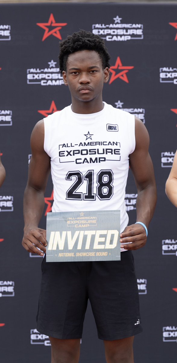 AAECamp's tweet photo. 2026 AAE Camp-Houston! Check out the QB High School top performers who received invites to the upcoming National Showcase.💪

QUARTERBACKS 
HIGH SCHOOL
376 Emmit Kight 2029 | Texas 🌟MVP | Bowl Invite🌟 
163 Julian McClendon 2029 | Texas 
218 Kamen Sheppard 2029 | Texas
288 Bryce Nichols 2029 | Texas

#AAECamp
#QBCamp
#HoustonFootball