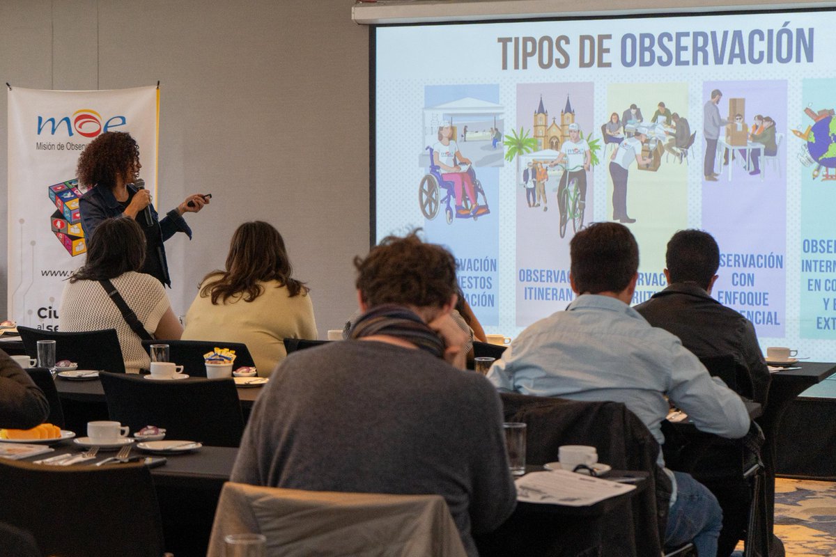 moecolombia's tweet photo. 🌎🗳️¡La observación internacional se prepara!

La @moecolombia capacita hoy a sus observadores y observadoras internacionales en Colombia 🇨🇴 

En este espacio compartimos herramientas y metodologías para el seguimiento técnico e independiente del proceso electoral en Colombia. https://t.co/0KnGgL2F2F
