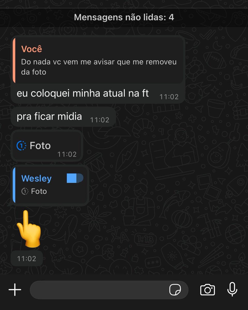 melzinha ego queen, eu? errada?! #CBLOW tweet media