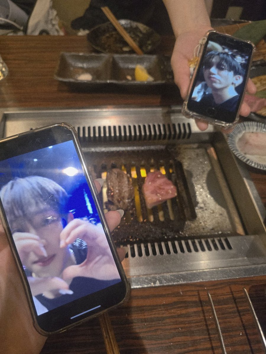Haniprry's tweet photo. 무대는 다크비가 했는데 왜 우리가 힘들지 ⸝⸝⸝ https://t.co/hMK6pVvrTG