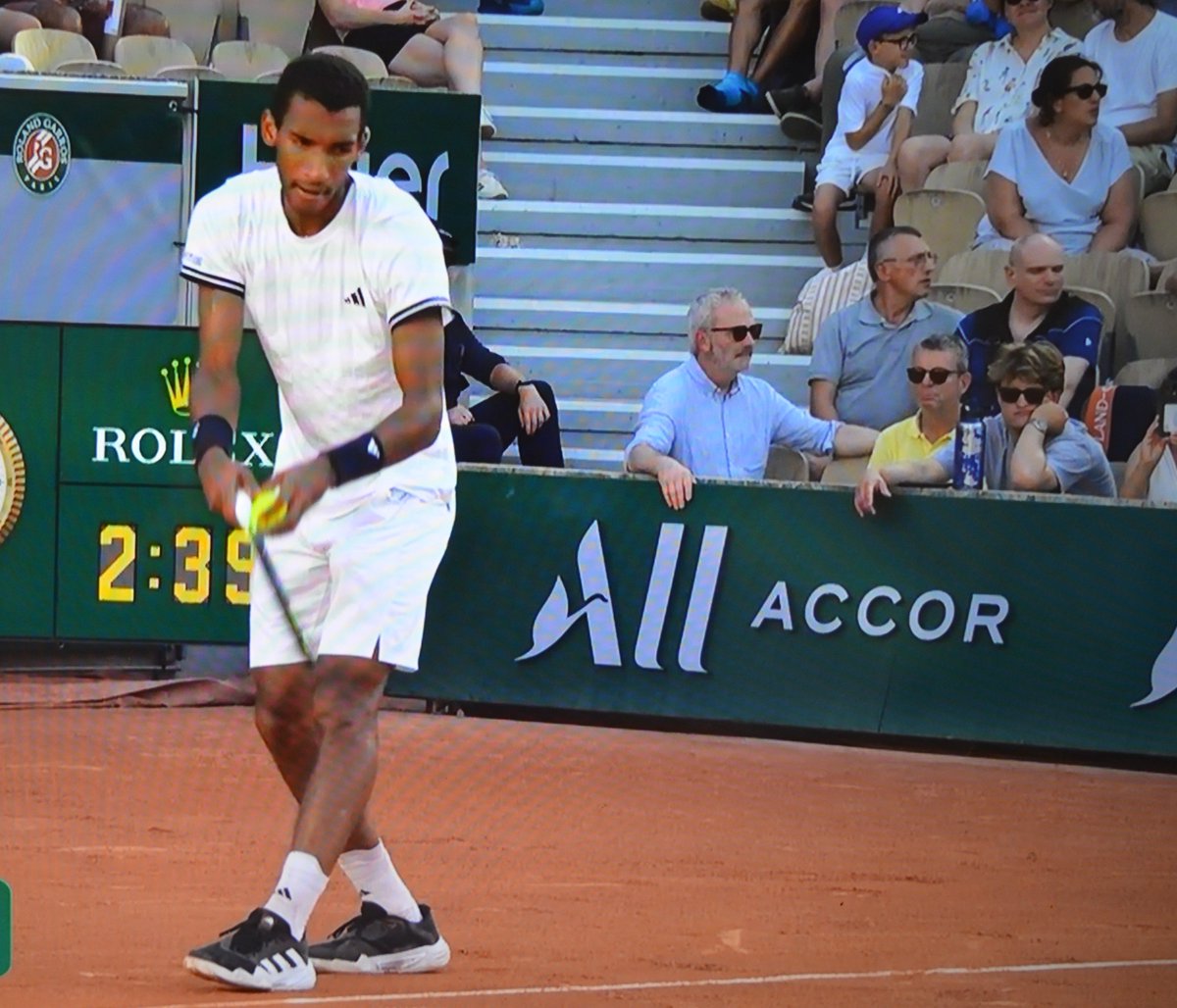 tomtebbutt's tweet photo. ROLAND GARROS: Saturday
CT MATHIEU: 2nd after 7 am (ET Canada).
#9 (9)Victoria Mboko vs
#19 (19)Madison Keys, 31, (USA).
H2H: VM 1-0, '26 Adelaide.
CT CHATRIER : NB 2:15 pm (ET Canada)  
#6 (4)Felix Auger-Aliassime vs
#35 Brandon Nakashima, 24, (USA).
H2H: FAA 1-0. '22 Florence. https://t.co/ab28zMp5Vr