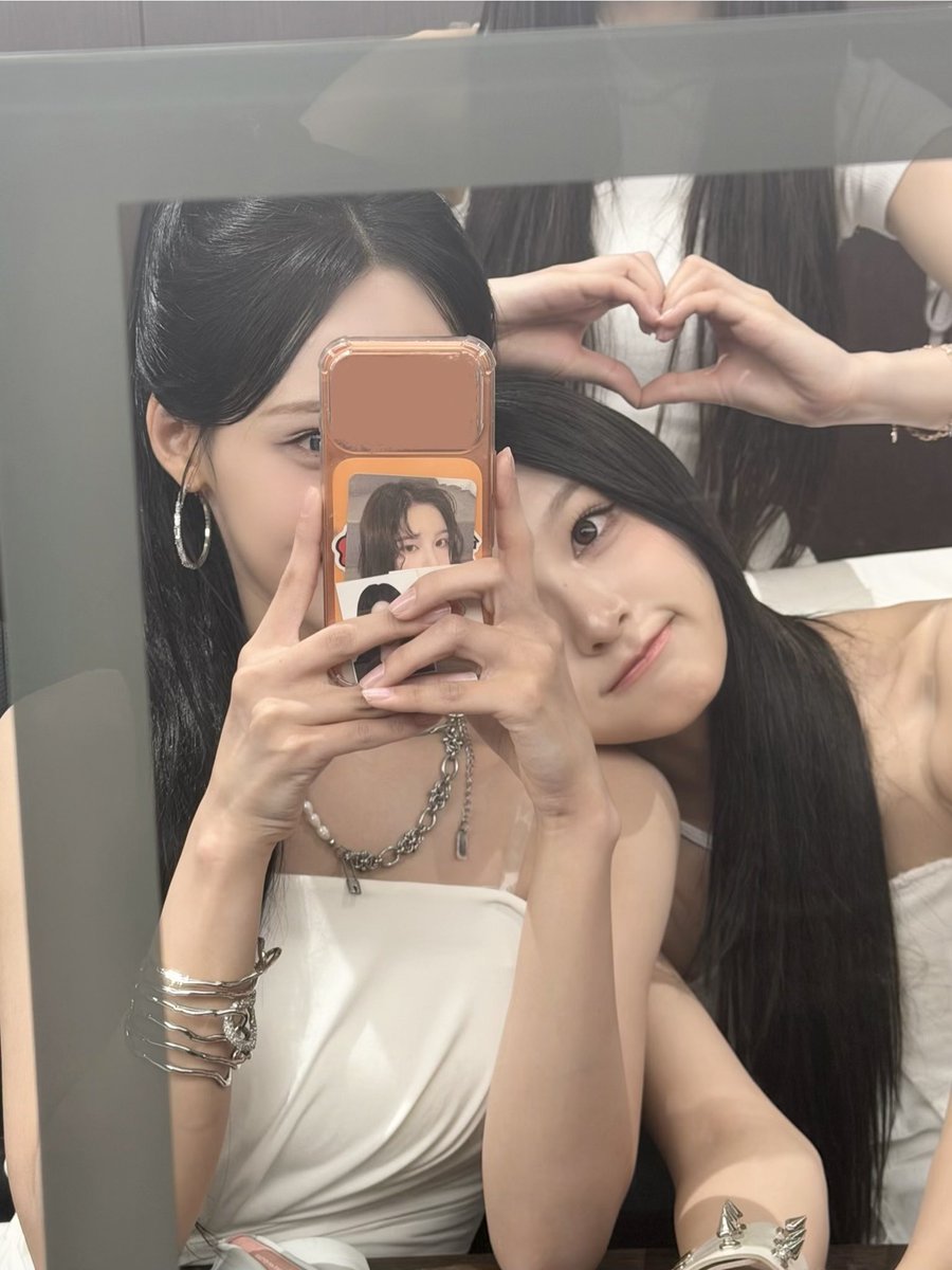 only_WONI's tweet photo. 초초초미녀🥹 https://t.co/HtlrFRRVAE