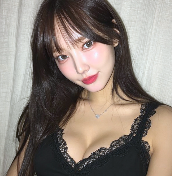 りえ tweet media