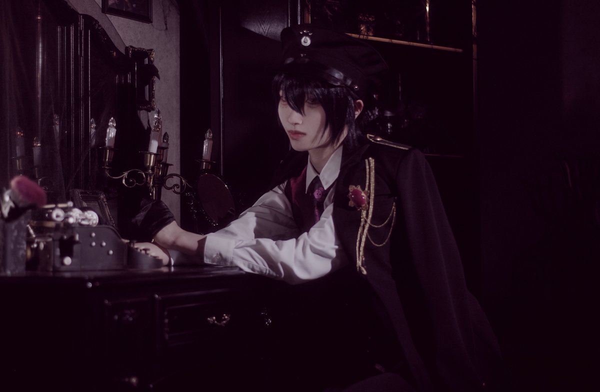 yuaminosayu's tweet photo. ぼく…  
        可哀想やろ  ?  …
＿ ＿ ＿ ＿ ＿ ＿ ＿ ＿ ＿
東京ディバンカー/cosplay⚠
🎪幻海シオン🃏🎩
[撮影] 紫苑ちゃん https://t.co/90pT1rHSGn