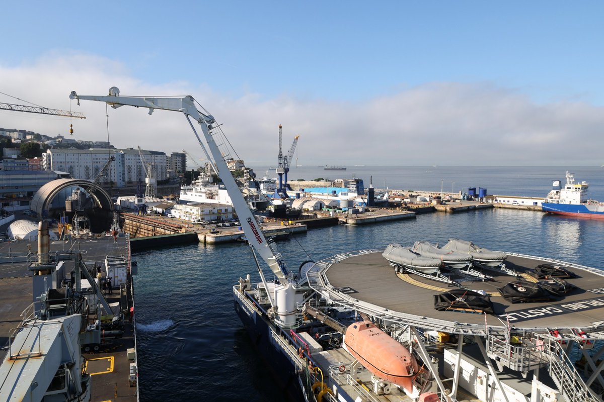 HMS_Str_Castle's tweet photo. We have completed the delivery of uncrewed MCM vessels to @RFALymeBay in Gibraltar for the first time.

https://t.co/3znxV4eSiu https://t.co/u5zwo4XgCa