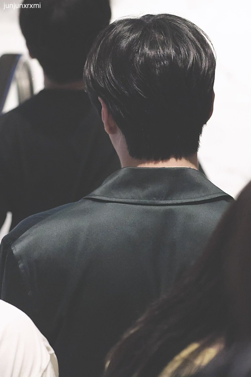junjunxrxmi's tweet photo. 260528 #이준영

동글동글동글한 착둥이 오빠 https://t.co/kAV2WH8ytF