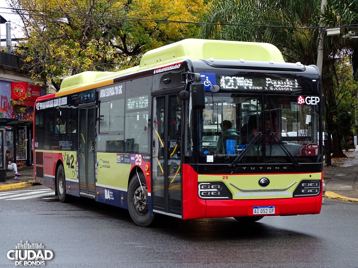 CiudadDeBondis's tweet photo. Desde hoy, la #Linea42 Ramales A (x River) y C (Parque de los Niños y la #Linea28 cambian de recorrido en Nuñez por la habilitación del nuevo Puente Labruna. Ambas líneas pasan a ir por el Parque de la Innovación por Av. Campos Salles

📸@bainfraest https://t.co/daJ8tfyzZA