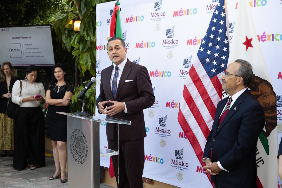 latinomuseum's tweet photo. Hollywood and Mexico have always been made for the big screen. 🎬🇲🇽

Honored to celebrate the 3rd anniversary of “Hollywood & Mexico: Made for the Big Screen,” recognizing a century-old creative partnership that has shaped generations of American film.

From Cantinflas and Salma Hayek to the countless Latino artists, filmmakers, musicians, and storytellers building on this legacy today, Mexican and Latino culture remain central to Hollywood’s story.

Thank you to @consulmexlan, @laliff_, and @prosperitynow for helping celebrate this powerful cultural and creative connection. #HollywoodAndMexico #LatinoFilm #MexicanCinema #LALIFF