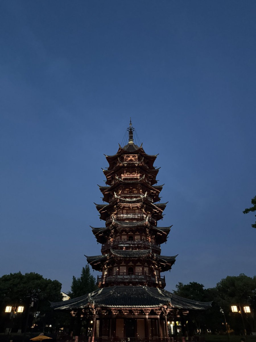 knighttreecat's tweet photo. 跟着树猫游中国🐱🐱——中国江苏，苏州瑞光塔。#ChinaTravel #中国旅游 https://t.co/tOPOhShiAP