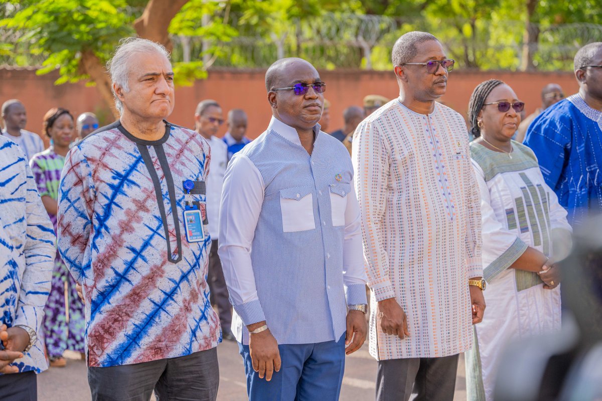 onubf's tweet photo. 2/3
The Minister of Foreign Affairs and the Acting UN Resident Coordinator, joined by several heads of UN agencies, reaffirmed their shared commitment to international peace, security and multilateral cooperation. #IDPK2026 #UNBurkinaFaso #Peace https://t.co/3sv4brMTHU