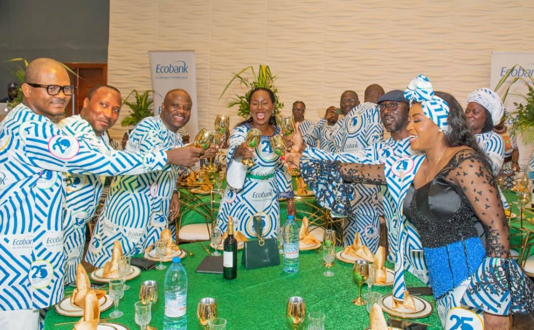 EcobankCameroun's tweet photo. Flashback to an amazing 1st May celebration with the Ecobank Cameroon team 

Unity, pride, smiles &amp; celebration — because our people are our greatest strength 

#LabourDay #TeamEcobank #TogetherForBetter #EcobankCameroon https://t.co/ImyT5eZdT7