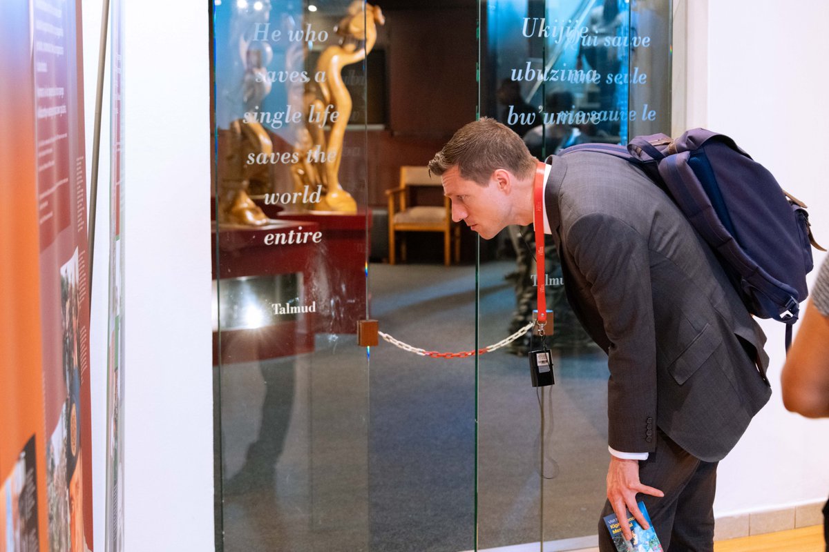 Kigali Genocide Memorial tweet media