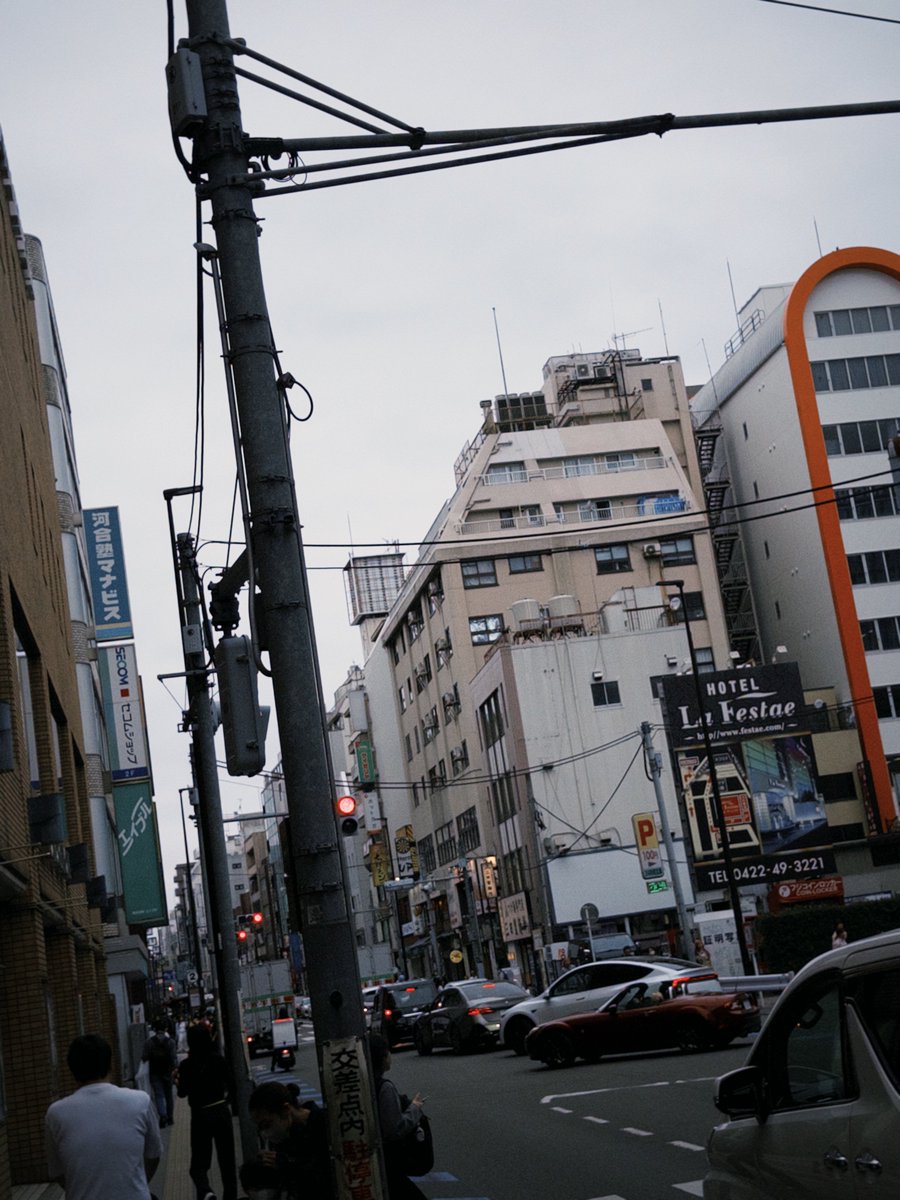 evanmoon ★ tweet media