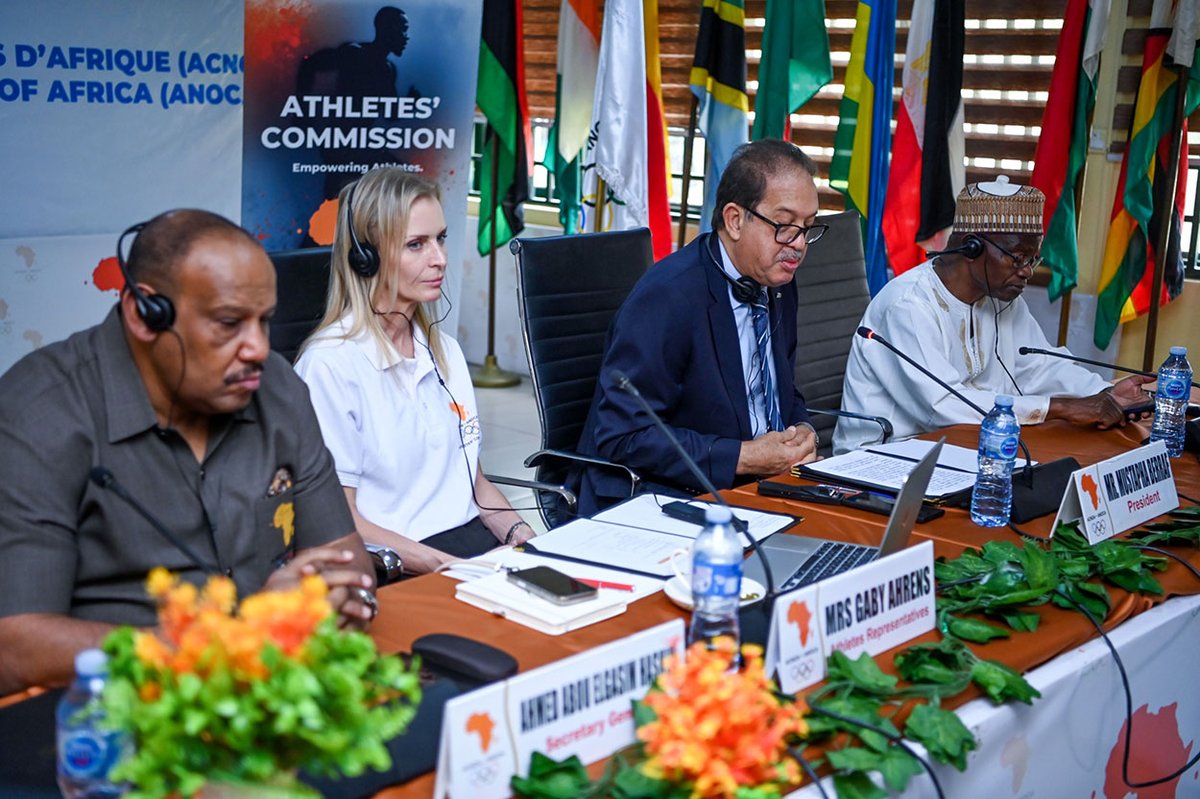 AcnoaAnoca's tweet photo. COMMISSION DES ATHLÈTES DE L’ACNOA EN IMAGES
Réunion du 16 mai 2026 – Abuja, Nigéria https://t.co/MV6SZrGXaJ