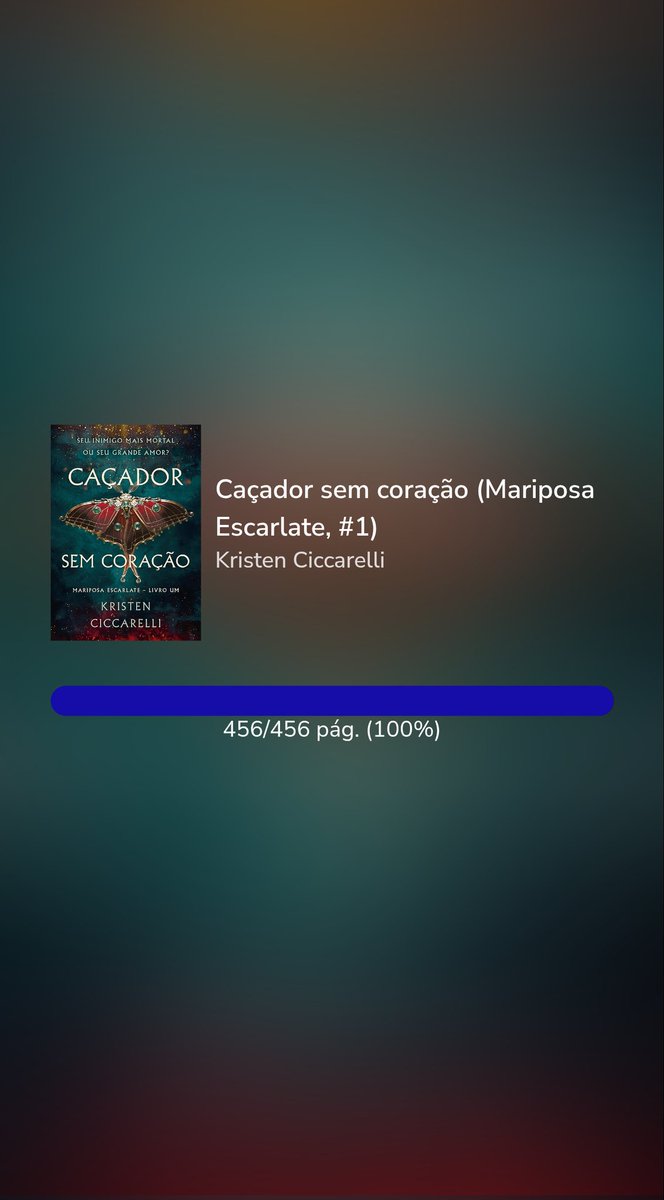 sophiora___'s tweet photo. Aí gente, terminei esse livro agora de manhã e ainda estou tentando sair desse mundo, pq eu simplesmente adorei o livro.
A autora sabe o que está fazendo, desenvolveu muito bem esse livro e ainda mandou um plot ABSURDO na nossa cara. 
Tô louca pra ler o segundo🥹🦋💙 https://t.co/A46IFR4TCL