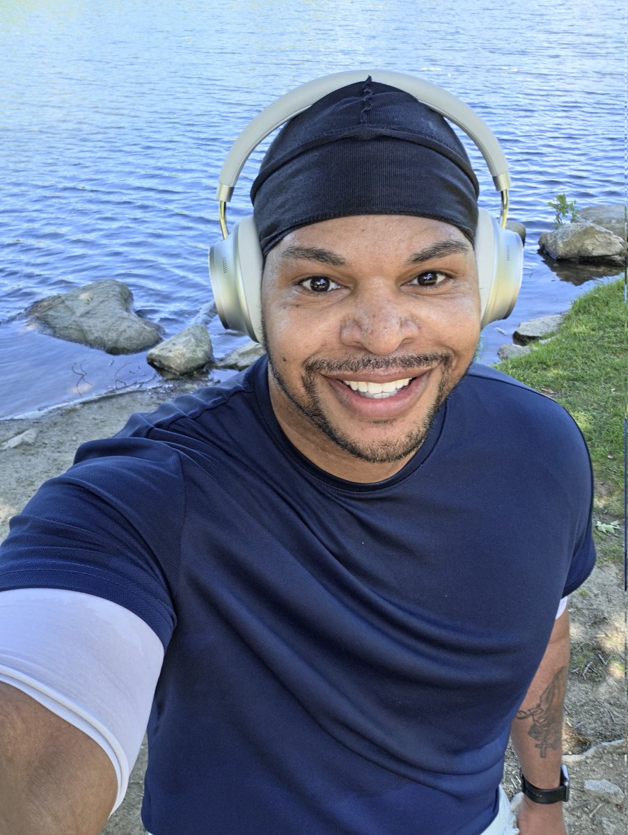 CaydentheGeek's tweet photo. Morning run. The hills were no joke. Not bad for a 270 pounder!
#BoxingAndRunning #Roadwork #Boxerlife #Runnerlife #TrainLikeAPro https://t.co/V71ESUPFQk