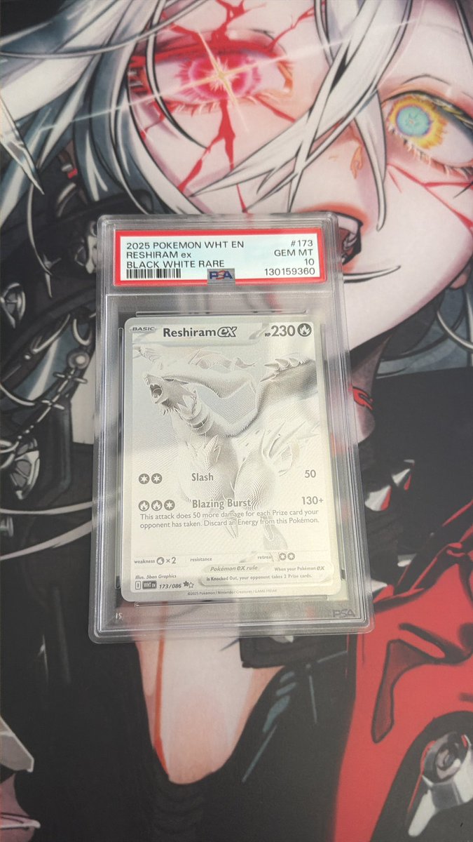 wFatal's tweet photo. Welcome home Reshiram 🤍 https://t.co/I28zei8WFE