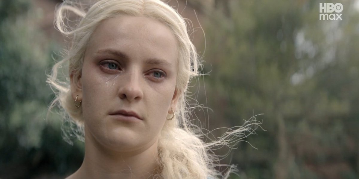 westerosies's tweet photo. New look at Queen Helaena Targaryen in ‘HOUSE OF THE DRAGON’ Season 3. 🐉 https://t.co/5Rw6VrrBtY
