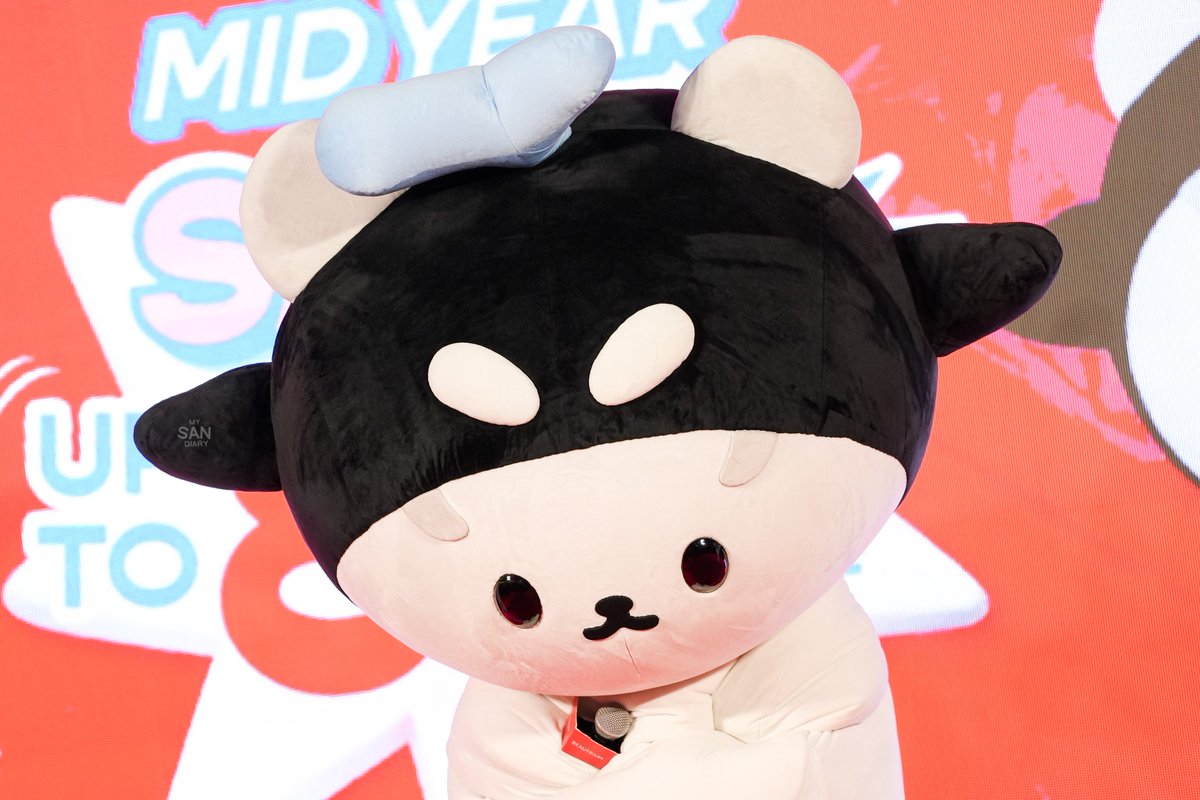 mySANdiary's tweet photo. 🐮 ลูกวัวตัวจิ๋วของอุนยาย 💗

#POLCASAN https://t.co/AG0zsXPLXO