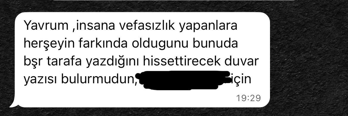 ilaydb_'s tweet photo. Annemden bir yemi mesaj ahhjdkdjskdksnsk https://t.co/jjfCMYpQzu