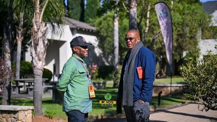 Nathi Sithole tweet media
