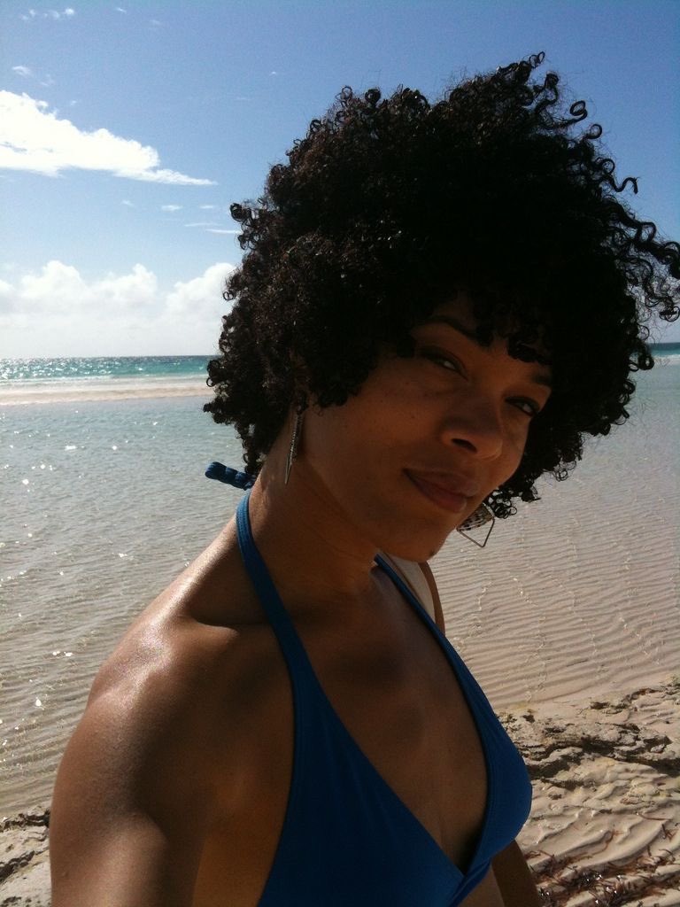 lionessenced's tweet photo. natural hair summer 🎀🌸 https://t.co/JyDmnOOOpL