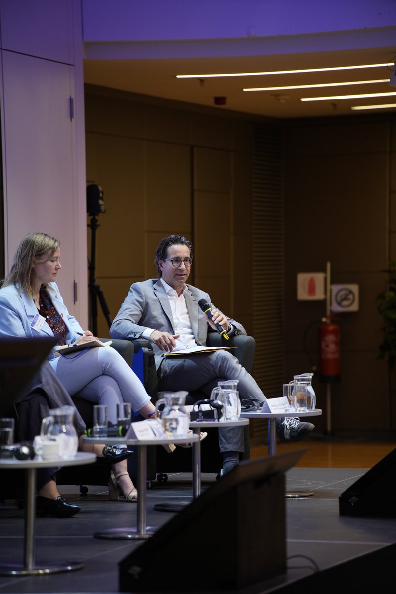 EESC_REX's tweet photo. 🔛 #WesternBalkans Conference
Participants discussing #Enlargement &amp; European Security 🗨️ We must assess the cost of non-enlargement and ensure that EU instruments for #civilsociety and security include the Western Balkans. https://t.co/w7fKNTjcP9