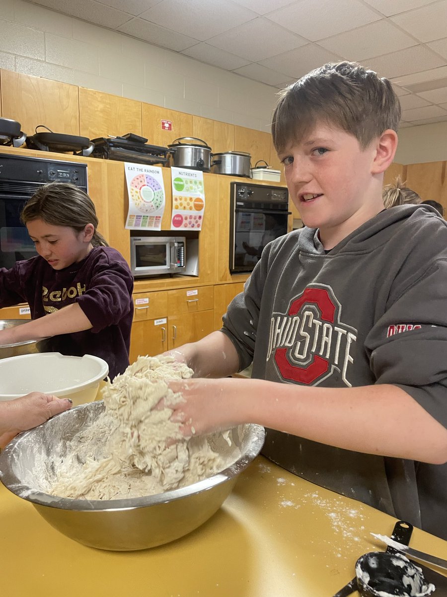 InvernessECA's tweet photo. Our Learning Center was a busy place this morning as students rolled up their sleeves and made fresh bread! 🍞

It was the perfect activity for this gloomy, cold May day — filling the room with warmth, delicious smells, and lots of smiles. https://t.co/hyeIp8KA8V