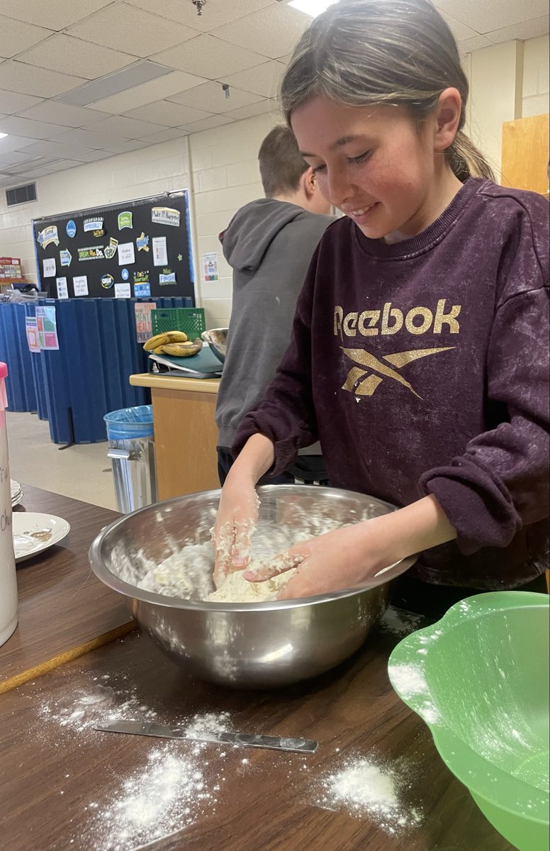 InvernessECA's tweet photo. Our Learning Center was a busy place this morning as students rolled up their sleeves and made fresh bread! 🍞

It was the perfect activity for this gloomy, cold May day — filling the room with warmth, delicious smells, and lots of smiles. https://t.co/hyeIp8KA8V