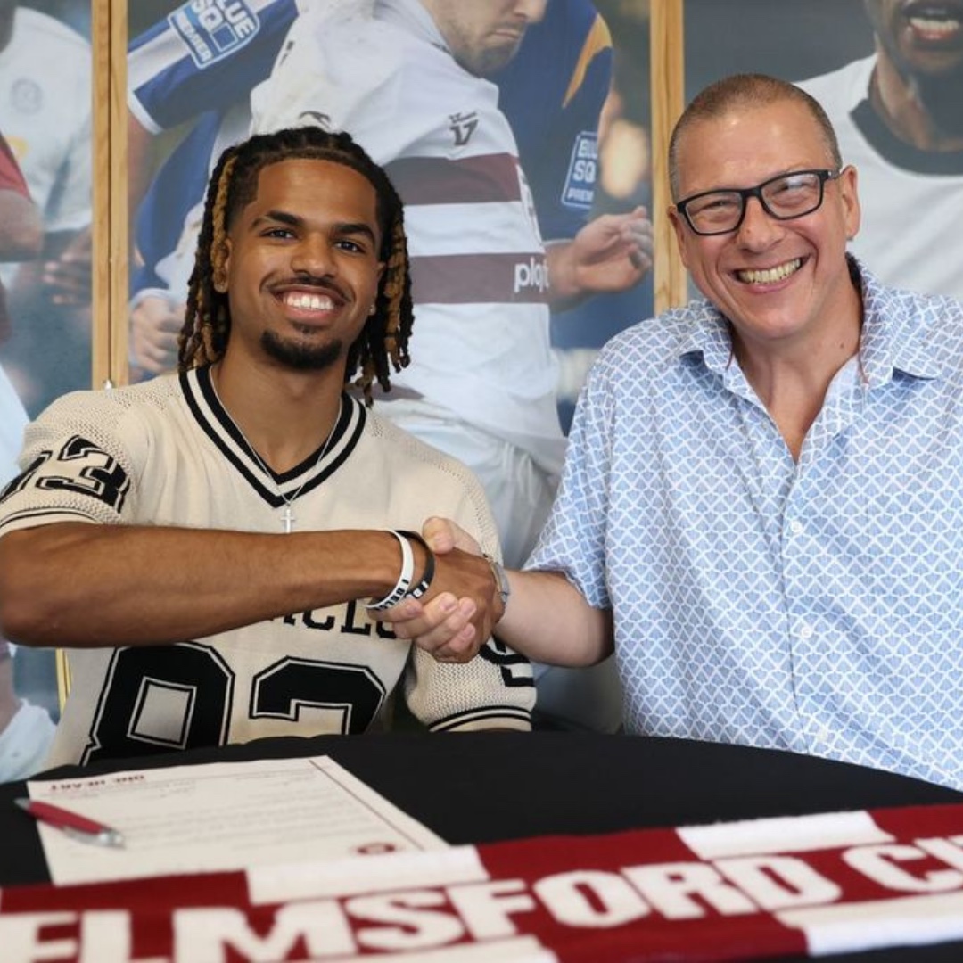 OfficialClarets's tweet photo. Leo Sery is a Claret after signing a two-year deal from St Albans ✍️

#ClaretsTogether