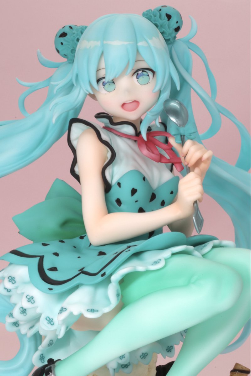 jvfidaleakypxir's tweet photo. ミクさん完成
髪色は元イラストを参考、同系色の色分け勉強になりました。初音ミクって奥が深いですね。
可愛いキットありがとうございました❗️
原型 あさつき凪さん@asatsuki_nagi
初音ミク アイスクリームパーティver. https://t.co/gxm4XGM9Wz